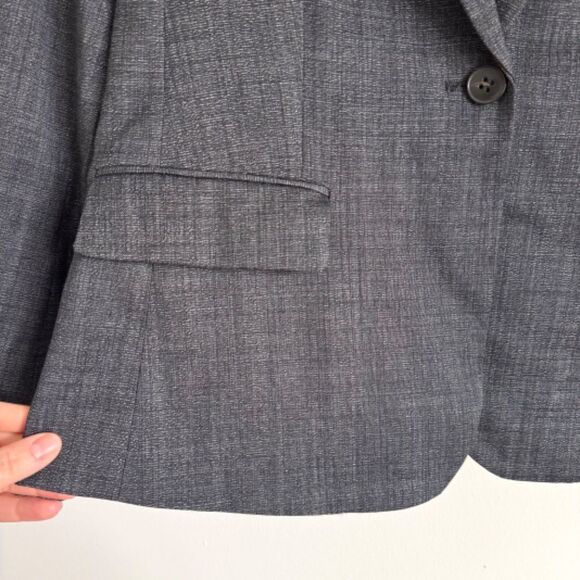THEORY 100% Wool Grey Single Button Blazer | Size 12 - Picture 4 of 8